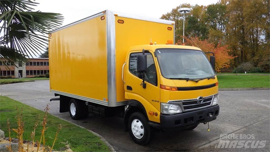Hino 145 Preču pārvadāšanas furgoni