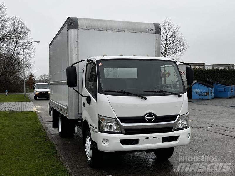 Hino 195 Preču pārvadāšanas furgoni
