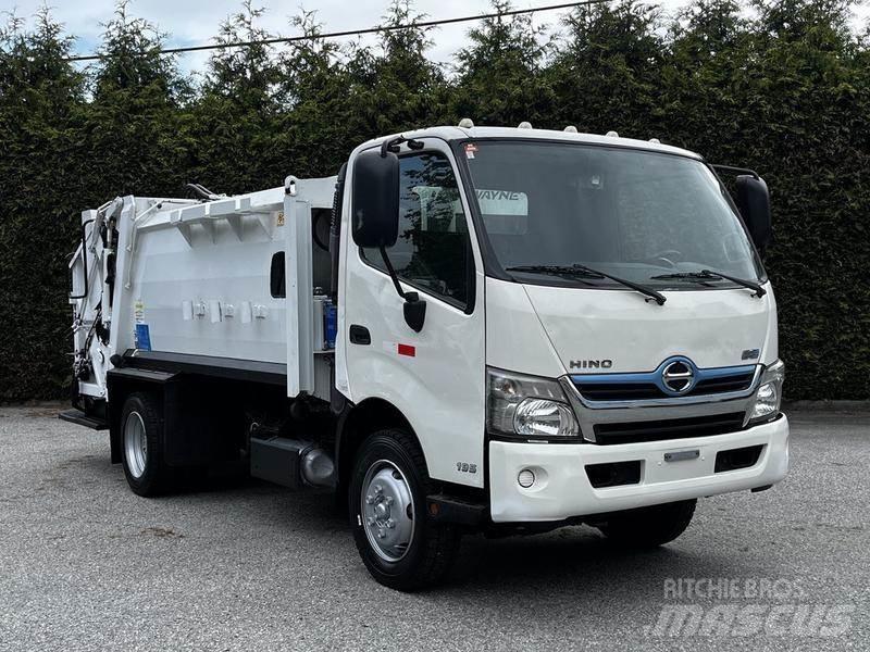 Hino 195 Atkritumu izvešanas transports