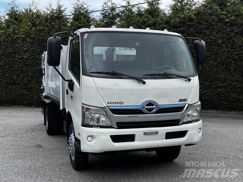Hino 195 Atkritumu izvešanas transports