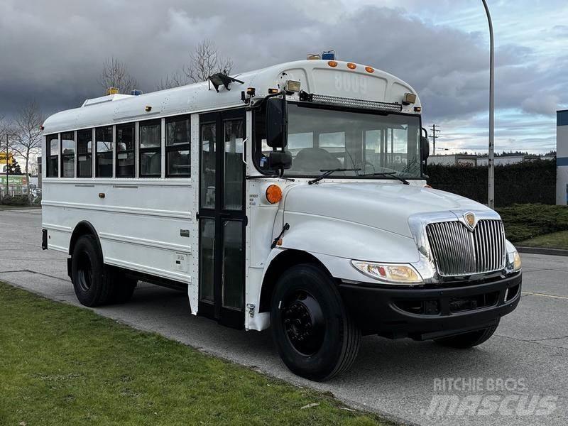International 4200 Mikroautobusi