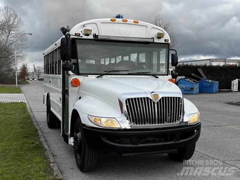 International 4200 Mikroautobusi