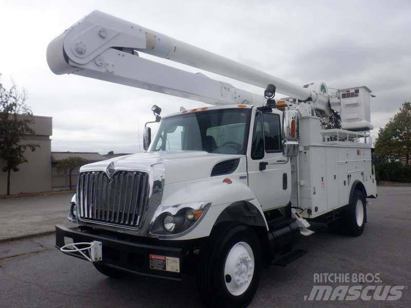 International 7400 Citi