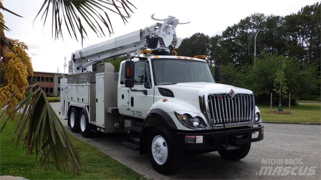 International 7400 Citi