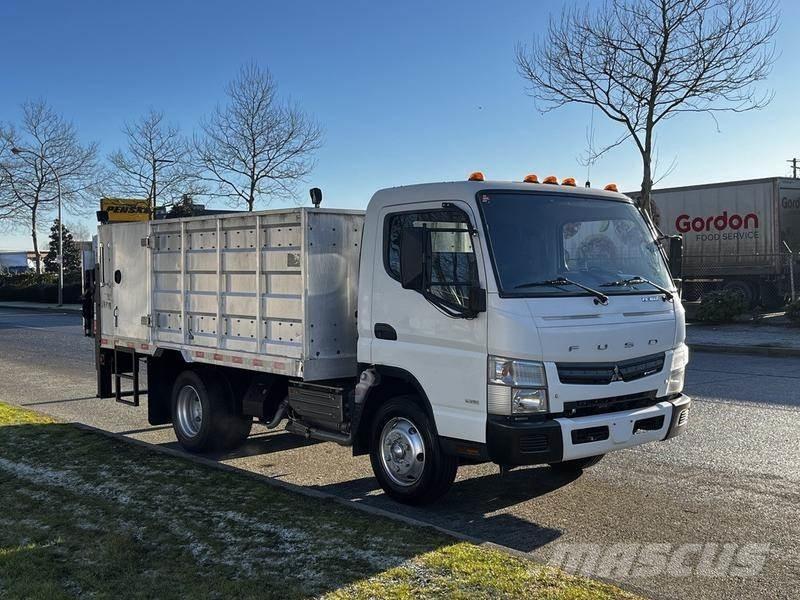 Mitsubishi Fuso FE Platformas/izkraušana no sāniem