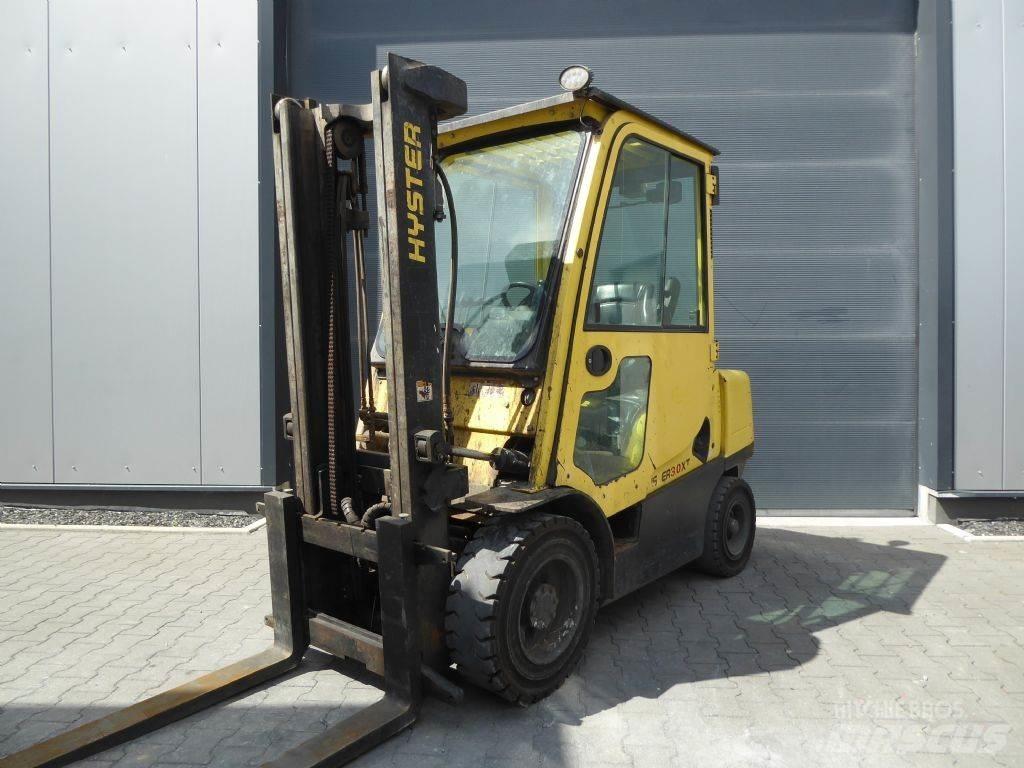 Hyster H3.0XT Tehnika ar dīzeļa dzinēju