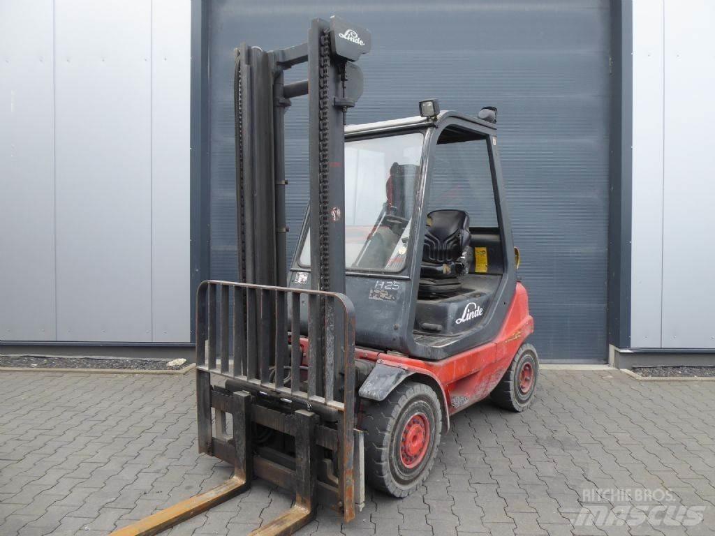 Linde H25T-03 LPG tehnika