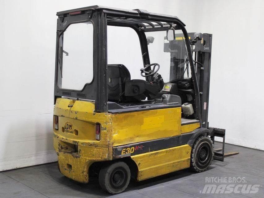 OM E 30 AC Elektriskie iekrāvēji