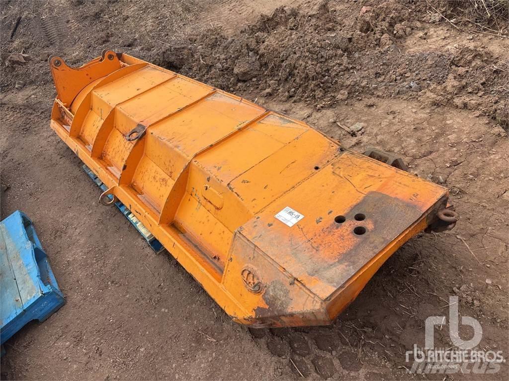  11 ft Snow Wing Cita ceļu uzturēšanas un sniega novākšanas tehnika