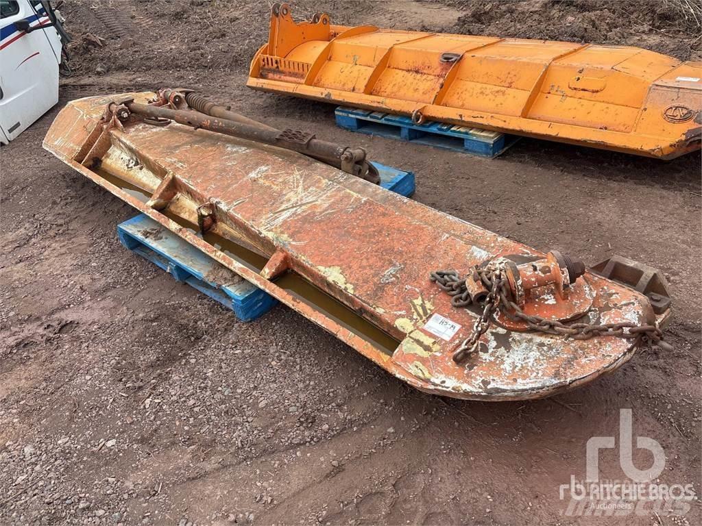  11 ft Snow Wing Cita ceļu uzturēšanas un sniega novākšanas tehnika