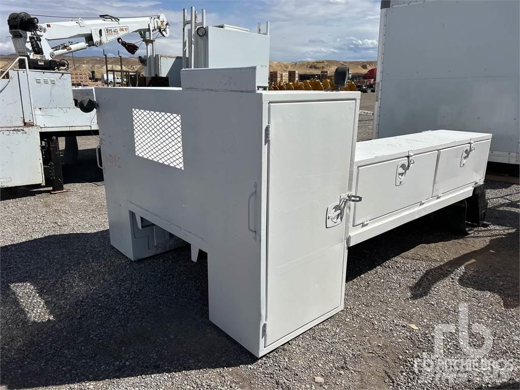  11 ft Utility Kabīnes un interjers