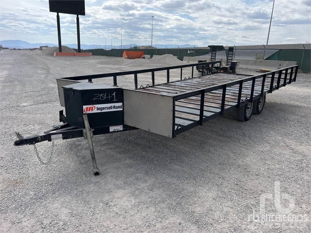  21 ft T/A Auto pārvadāšanas treileri