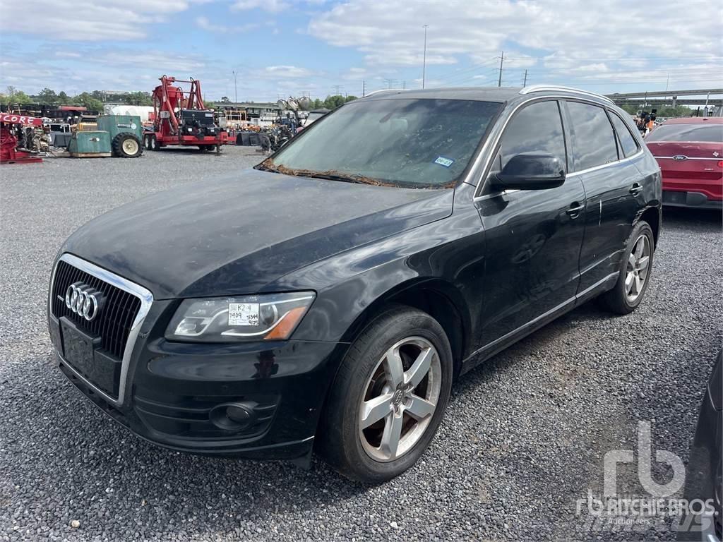 Audi Q5 Vieglais kravas automobilis/izkraušana no sāniem