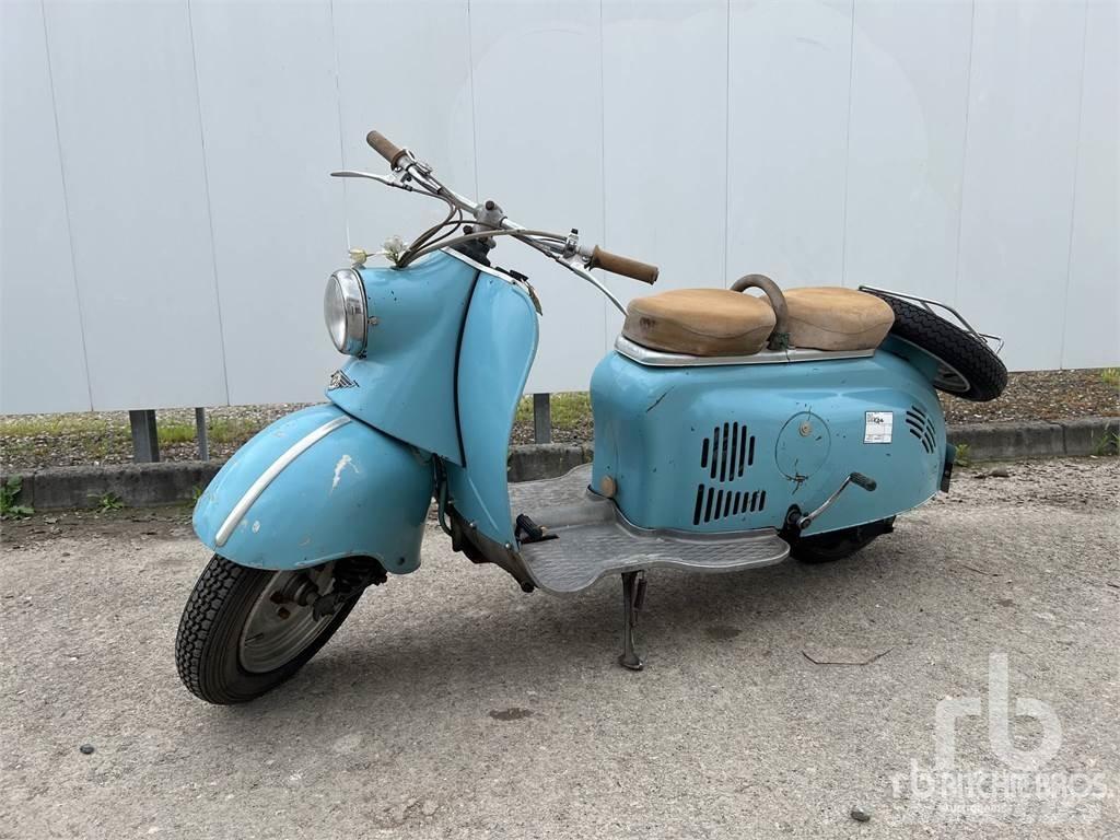  BERLIN 150 Automašīnas