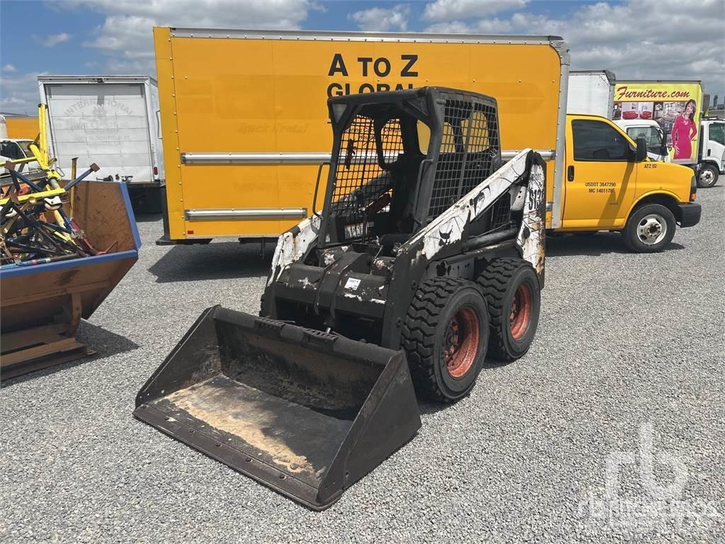 Bobcat S130 Lietoti riteņu kompaktiekrāvēji