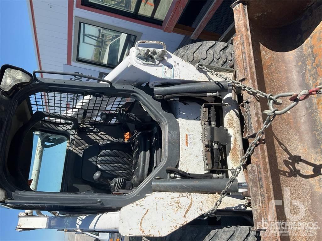 Bobcat S530 Lietoti riteņu kompaktiekrāvēji