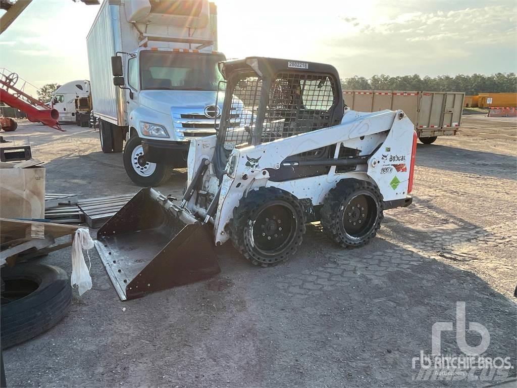 Bobcat S550 Lietoti riteņu kompaktiekrāvēji