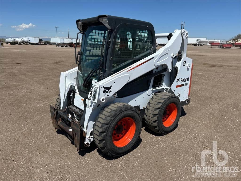 Bobcat S590 Lietoti riteņu kompaktiekrāvēji