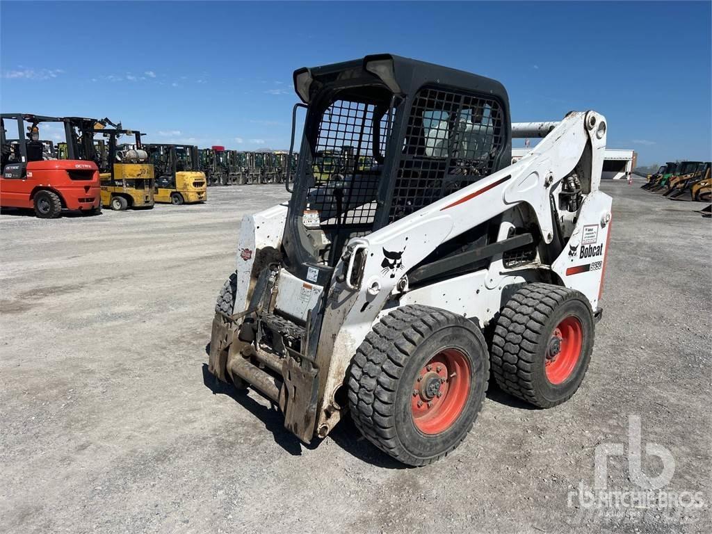 Bobcat S650 Lietoti riteņu kompaktiekrāvēji