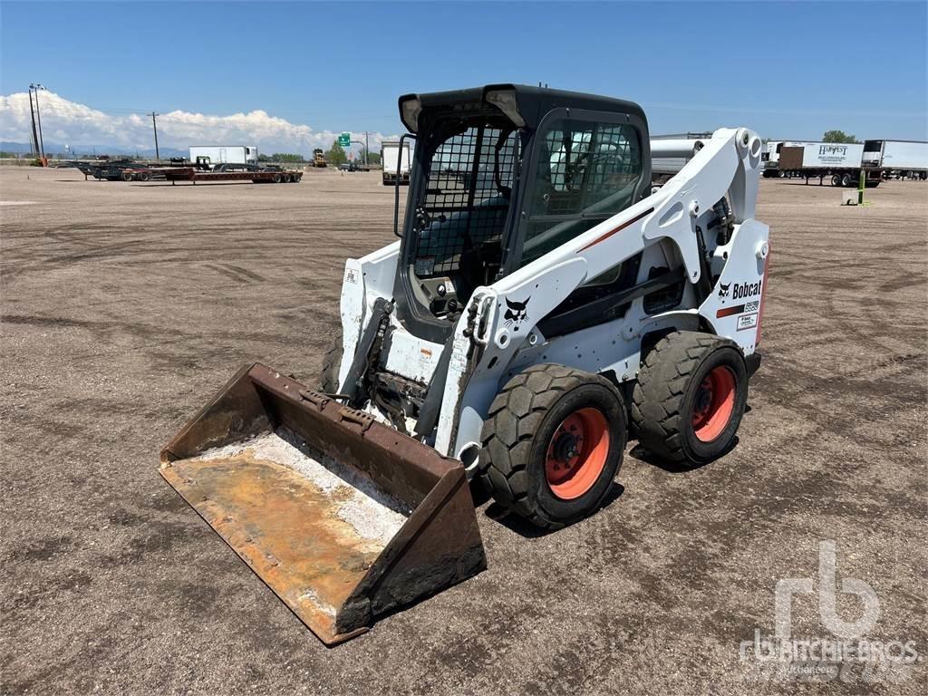 Bobcat S650 Lietoti riteņu kompaktiekrāvēji