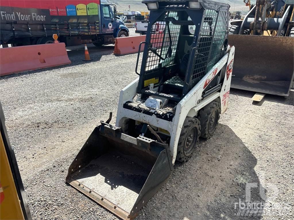 Bobcat S70 Lietoti riteņu kompaktiekrāvēji