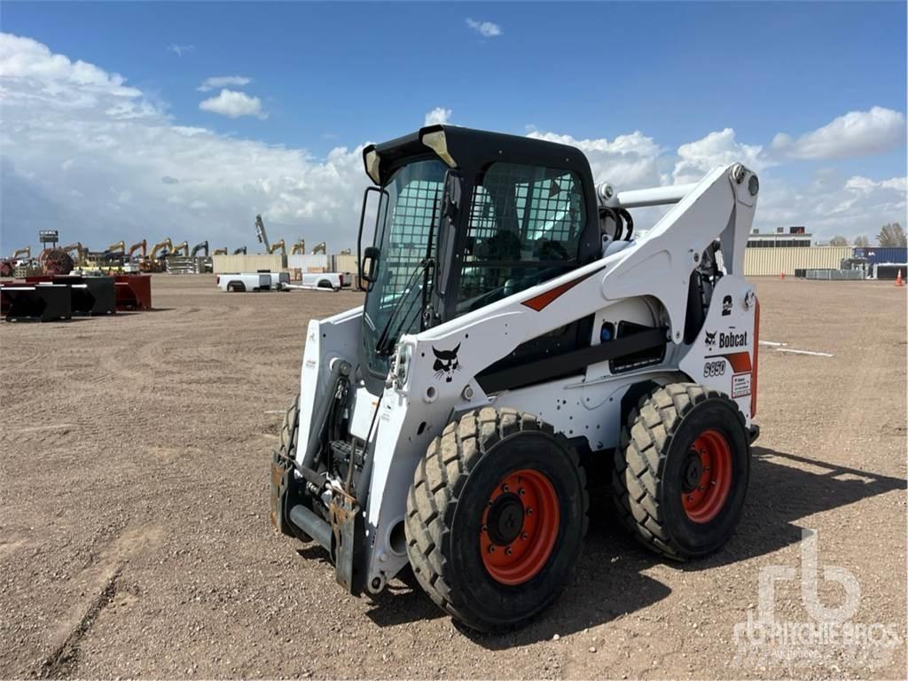 Bobcat S850 Lietoti riteņu kompaktiekrāvēji