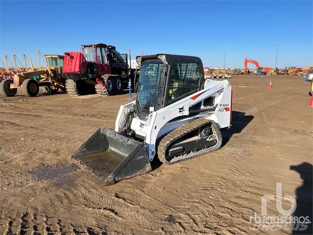 Bobcat T450 Lietoti riteņu kompaktiekrāvēji