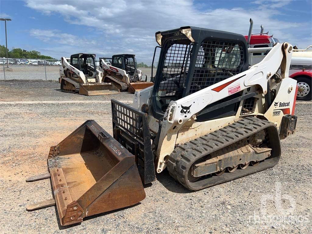 Bobcat T595 Lietoti riteņu kompaktiekrāvēji