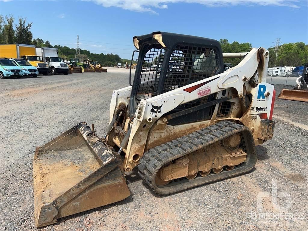 Bobcat T595 Lietoti riteņu kompaktiekrāvēji