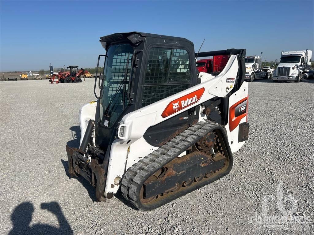Bobcat T66 Lietoti riteņu kompaktiekrāvēji