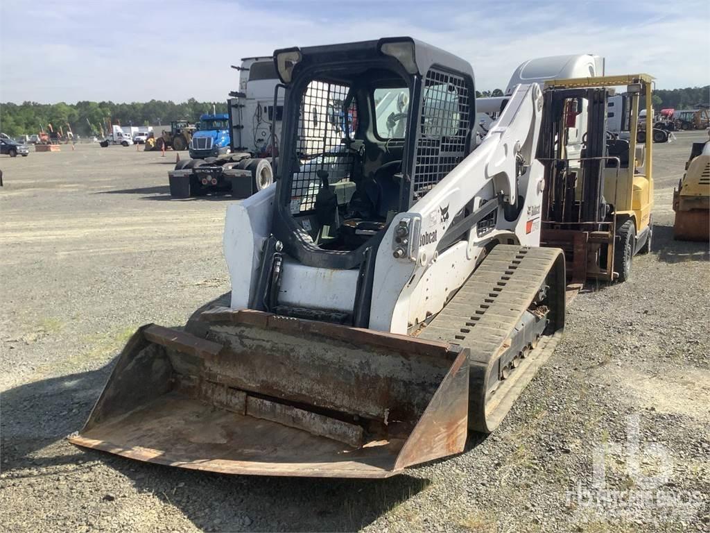 Bobcat T740 Lietoti riteņu kompaktiekrāvēji