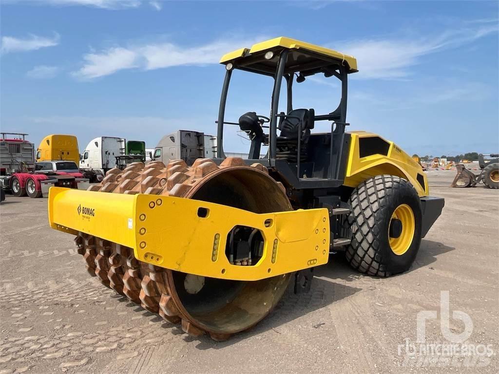 Bomag BW211D-5 Atkritumu preses