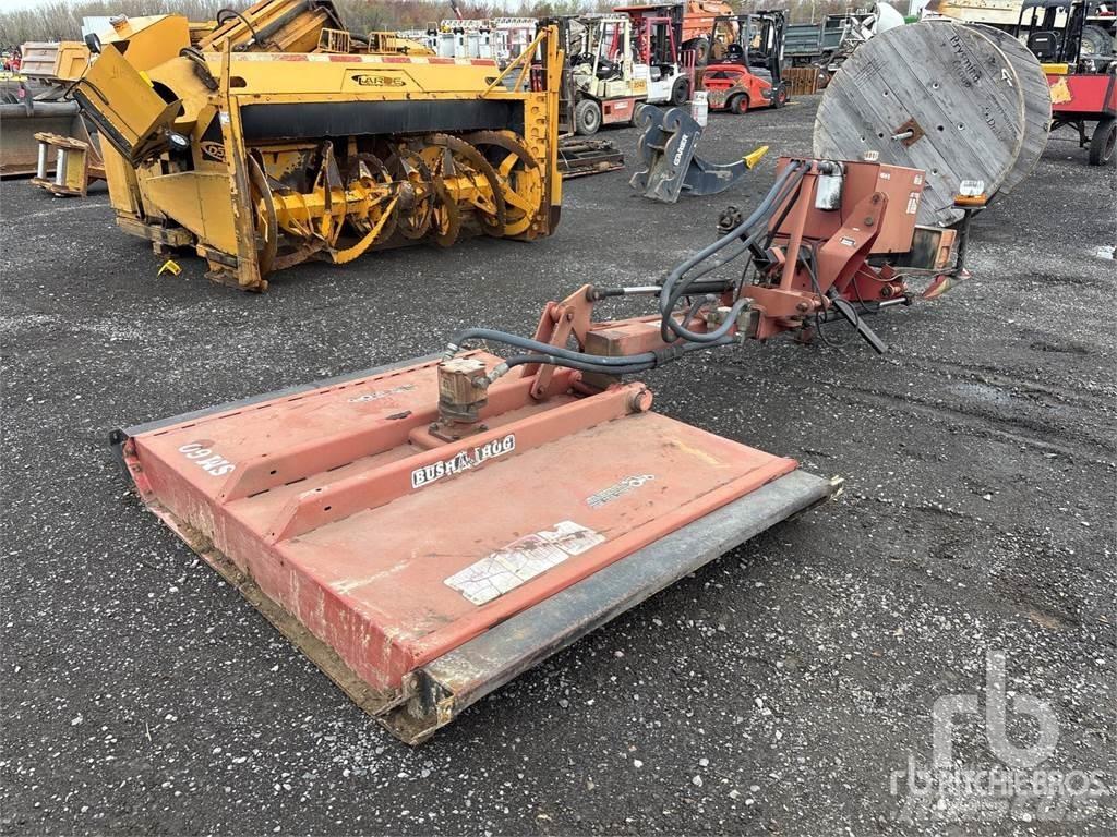 Bush Hog SM60 Atkritumu smalcinātāji