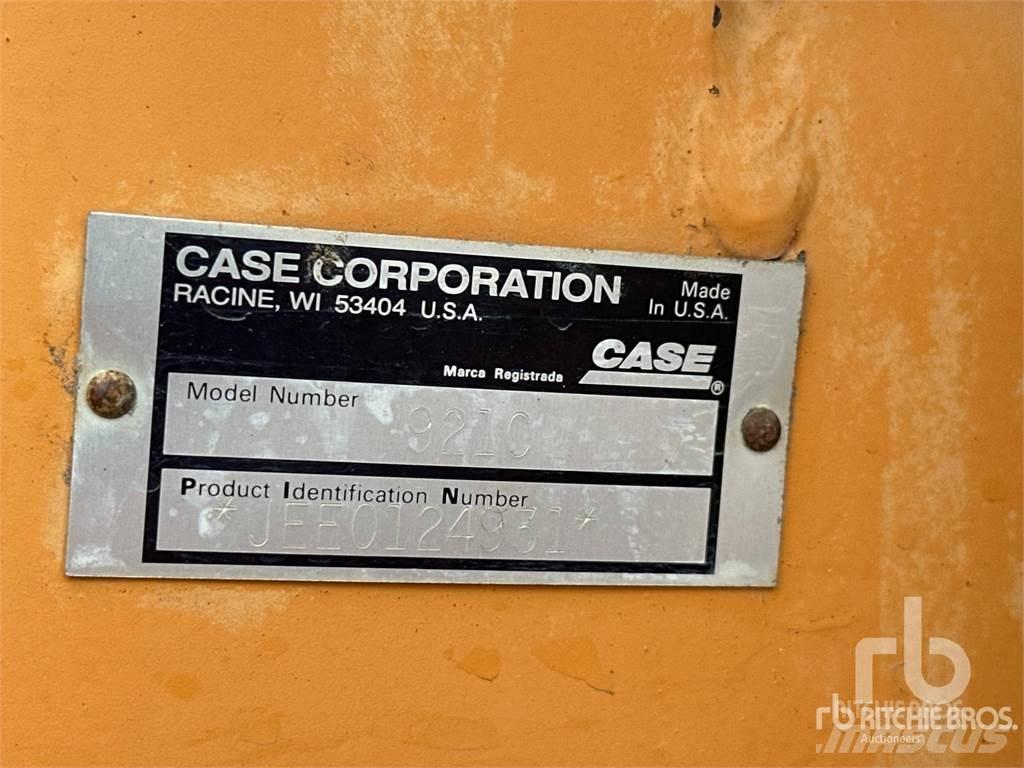 CASE 921C Iekrāvēji uz riteņiem