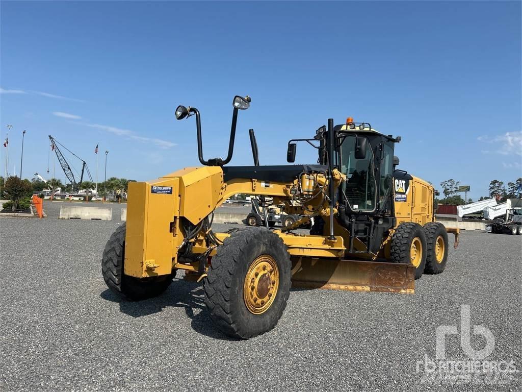 CAT 140M2 AWD Greideri