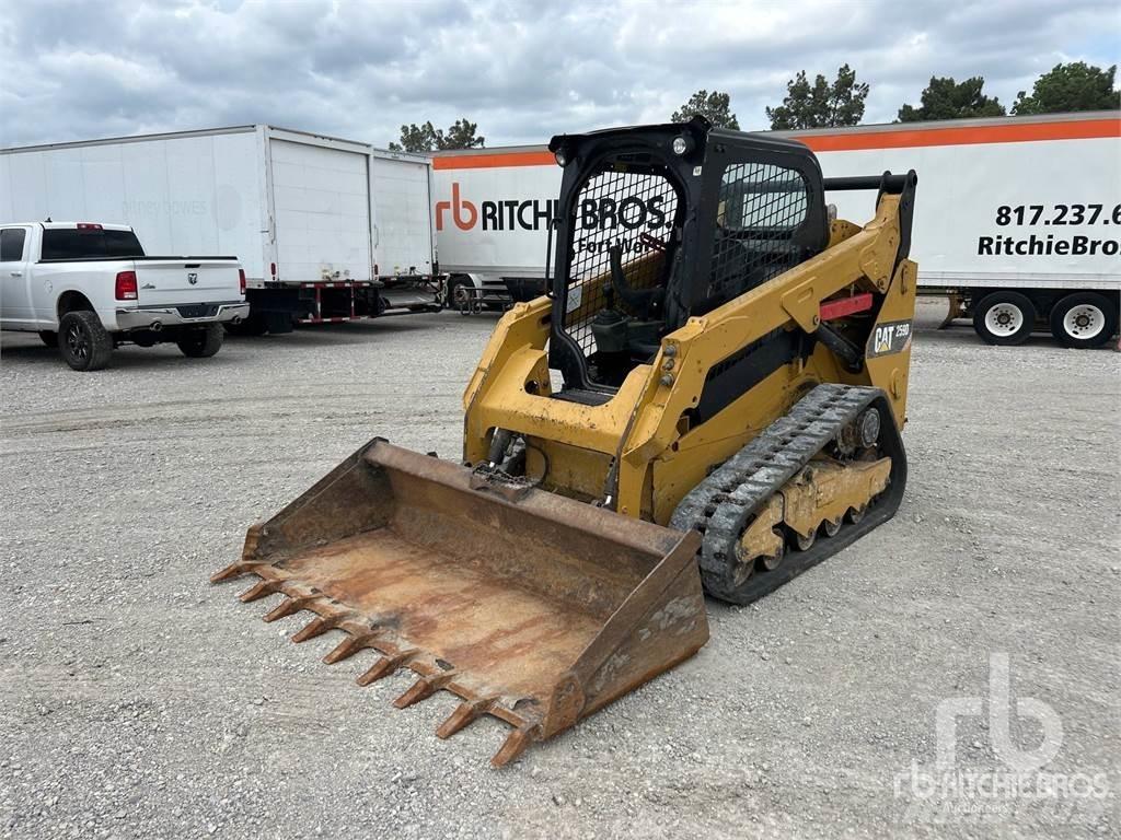 CAT 259D Lietoti riteņu kompaktiekrāvēji