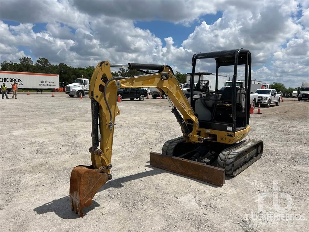 CAT 302.7DCR Mini ekskavatori < 7 t