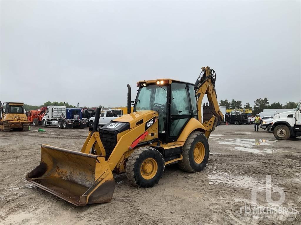 CAT 420F Ekskavatori-iekrāvēji