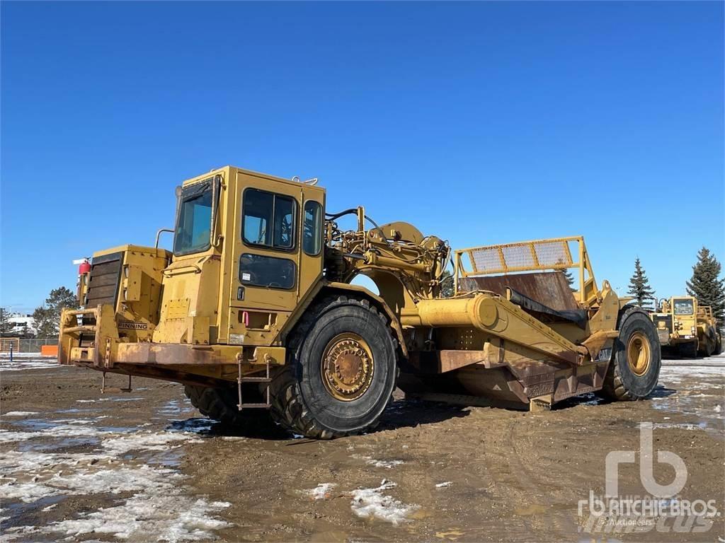 CAT 621F Skrēperi
