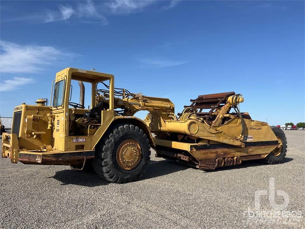 CAT 623B Skrēperi