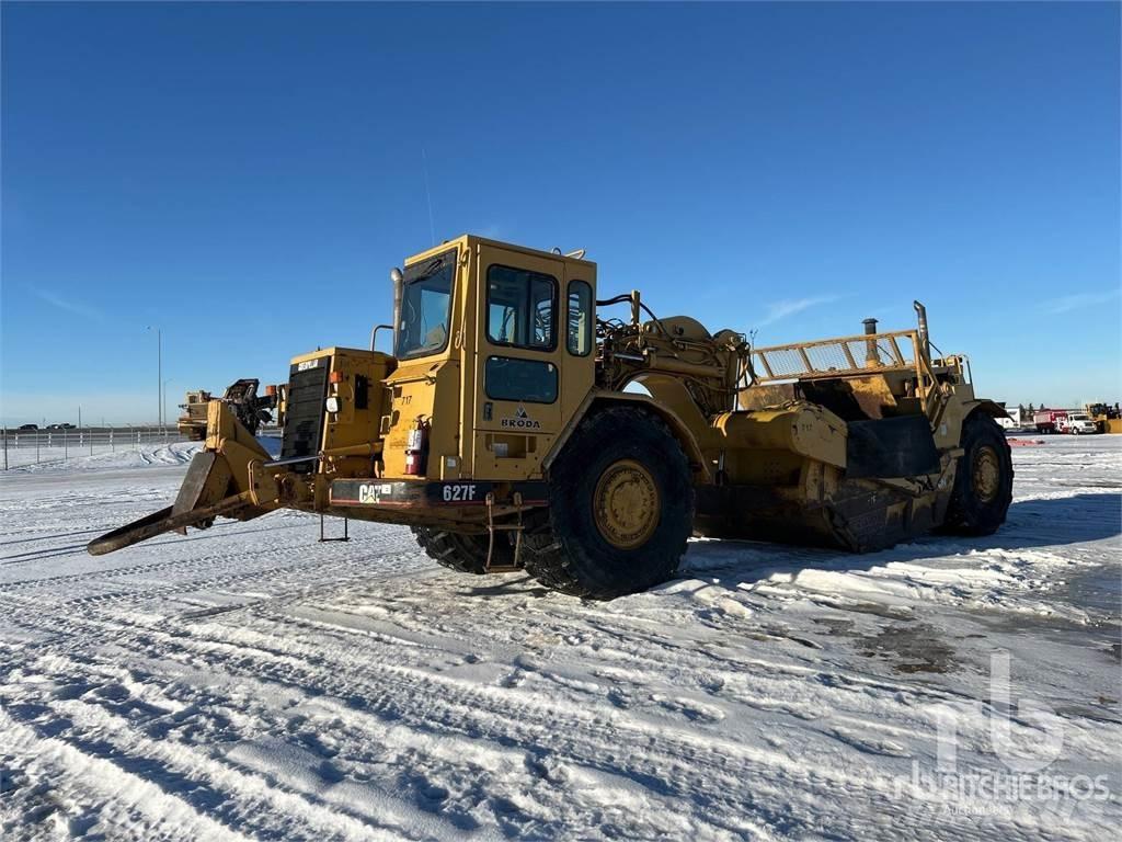CAT 627F Skrēperi