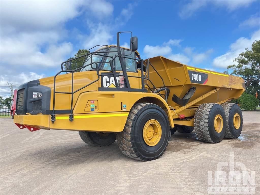CAT 740B Artikulētie pašizgāzēji