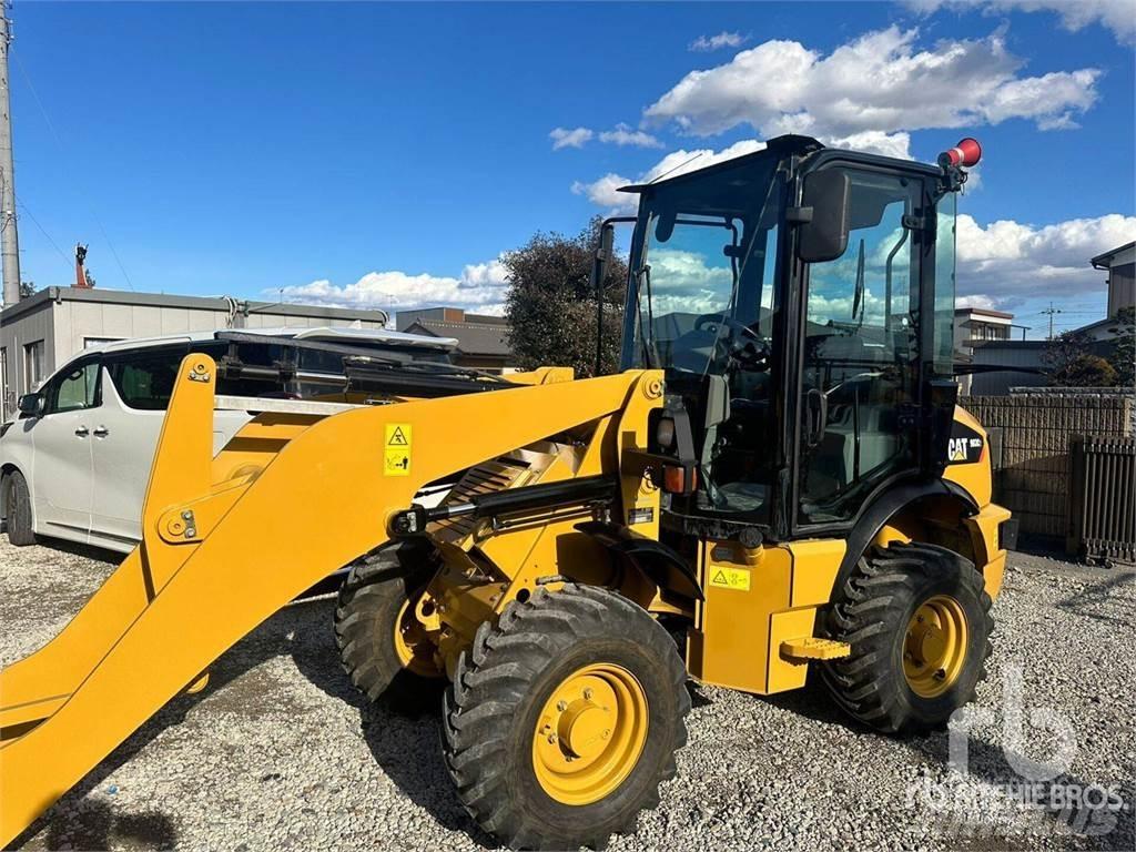 CAT 903C2 Iekrāvēji uz riteņiem