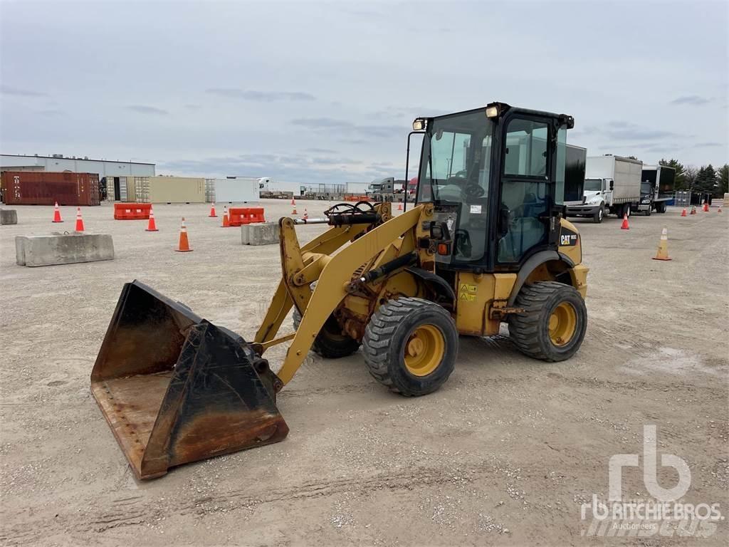 CAT 903C2 Iekrāvēji uz riteņiem