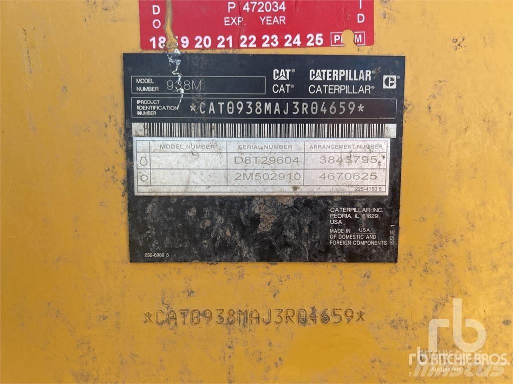 CAT 938M Iekrāvēji uz riteņiem