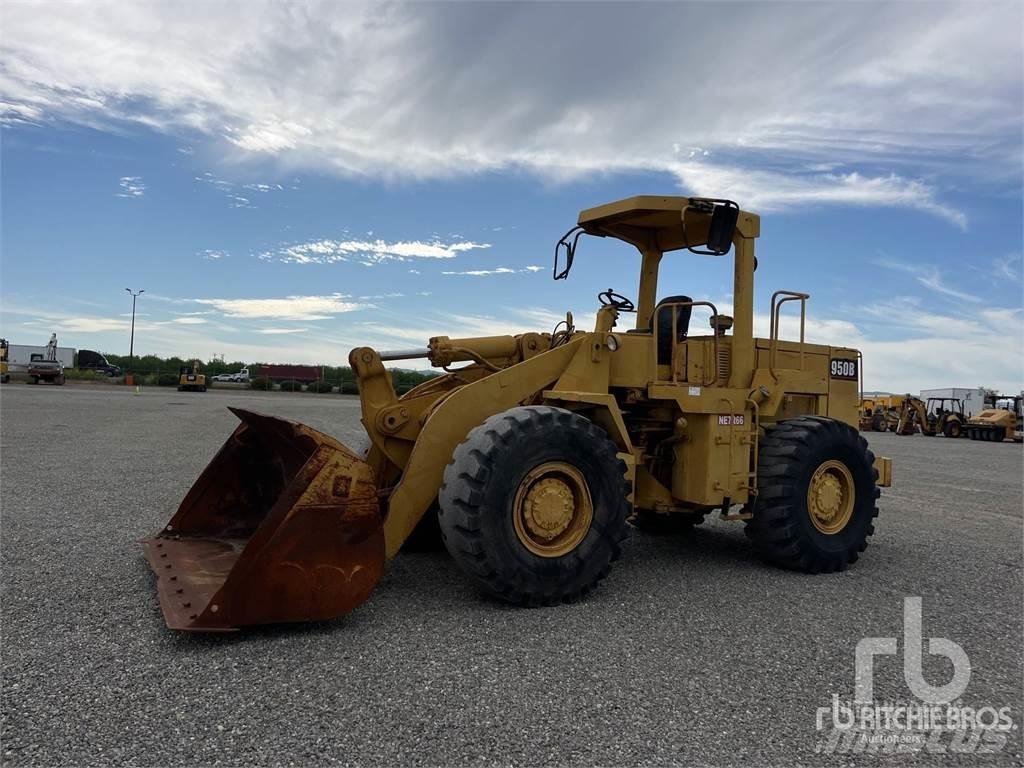 CAT 950B Iekrāvēji uz riteņiem