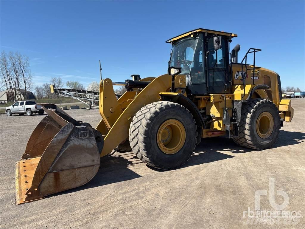 CAT 950M Iekrāvēji uz riteņiem