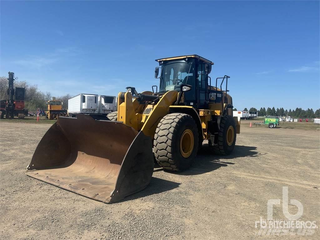 CAT 950M Iekrāvēji uz riteņiem