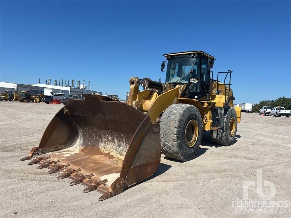 CAT 972M Iekrāvēji uz riteņiem