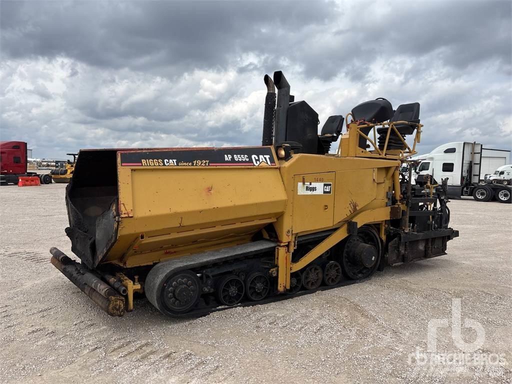 CAT AP-655C Asfalta klājēji